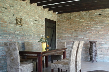 Bulgarien Chata Sveti Konštantin i Elena, Exterieur